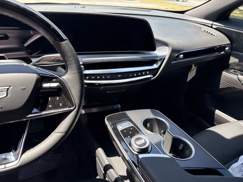 New 2026 Cadillac Lyriq Luxury w/ LPO, Floor Liner Package RWD image 27