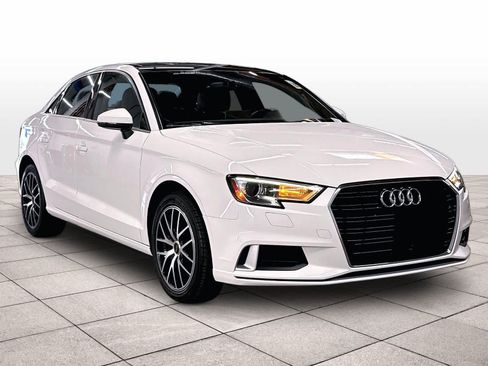 Used 2018 Audi A3 2.0T Premium w/ Convenience Package FWD image 2