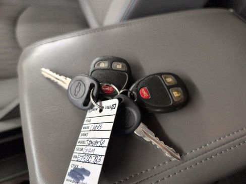 Used 2014 Chevrolet Traverse LS FWD image 27