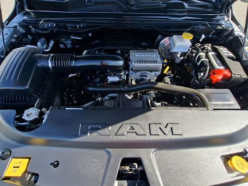 Used 2024 RAM 1500 Limited AWD/4WD image 27