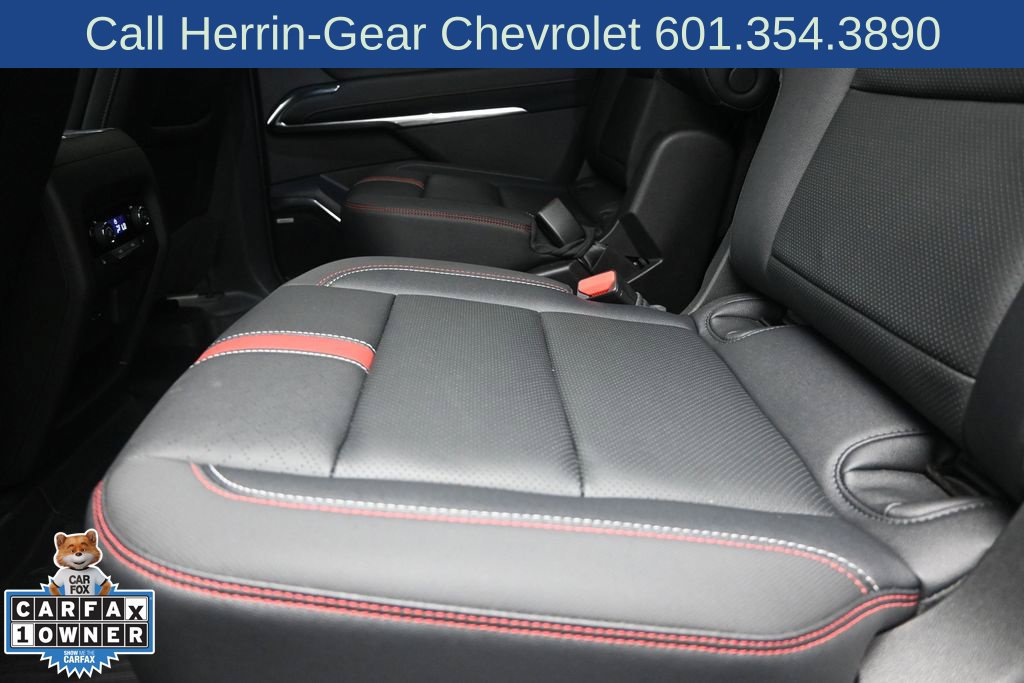 Used 2026 Chevrolet Traverse RS w/ LPO, Floor Liner Package FWD image 16