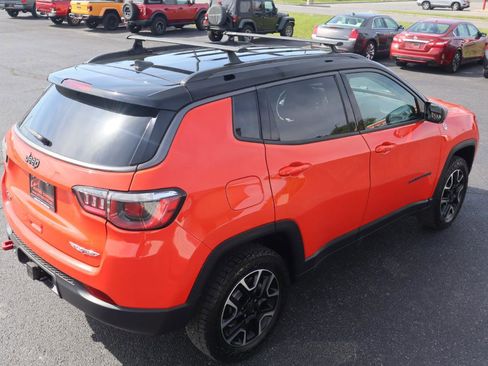 Used 2020 Jeep Compass Trailhawk w/ Leather Interior Group AWD/4WD image 13