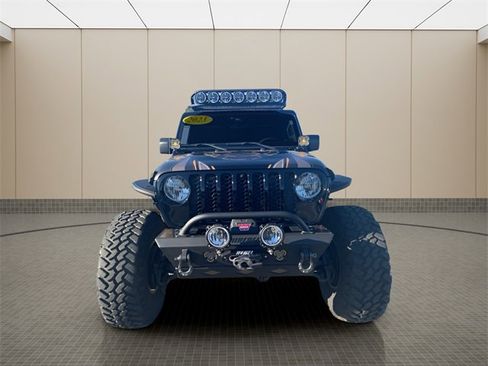 Used 2023 Jeep Gladiator Sport image 8