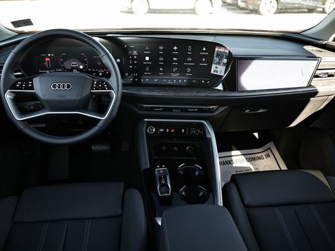 New 2025 Audi Q5 Prestige image 27