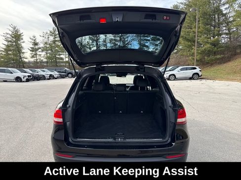 Used 2018 Mercedes-Benz GLC 300 4MATIC image 26