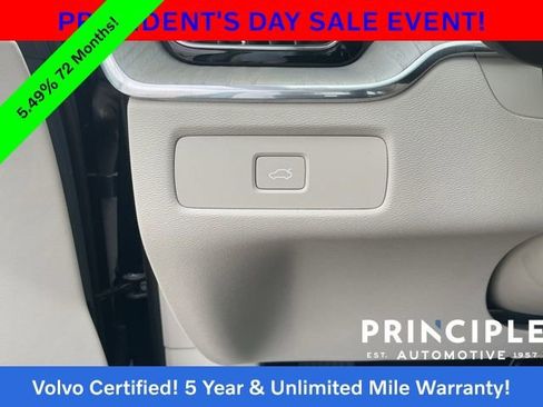 Certified 2023 Volvo XC60 B5 Plus image 25