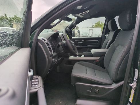 New 2026 RAM 1500 4x4 Crew Cab image 12