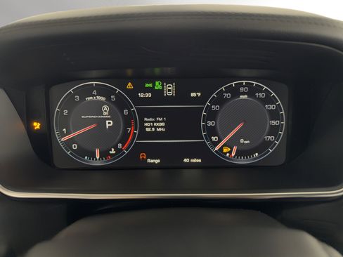 Used 2015 Land Rover Range Rover Supercharged AWD/4WD image 26
