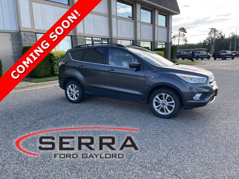 Used 2018 Ford Escape SEL AWD/4WD image 1