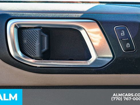 Used 2023 Ford Bronco Wildtrak image 51