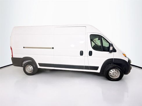 Used 2023 RAM ProMaster 2500 FWD image 28