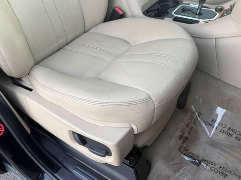Used 2013 Land Rover LR4 HSE AWD/4WD image 26
