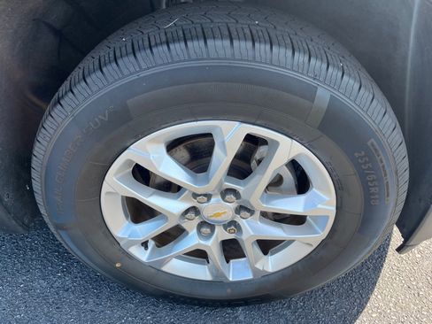 Used 2019 Chevrolet Traverse LS FWD image 13