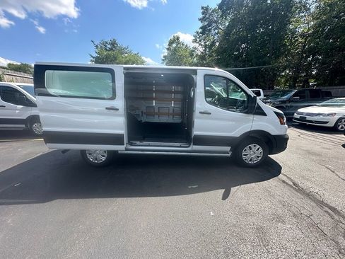 Used 2025 Ford Transit 250 Low Roof w/ Exterior Upgrade Package RWD image 10