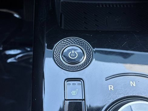 Used 2024 Kia Niro Wind FWD image 31