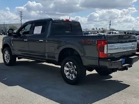 Used 2019 Ford F250 Platinum w/ Platinum Ultimate Package image 6
