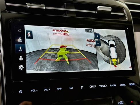 Certified 2024 Hyundai Tucson Limited AWD/4WD image 7