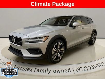 Used 2025 Volvo V60 B5 Cross Country Plus