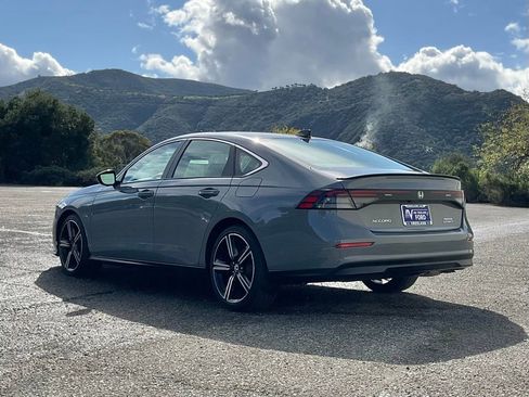 Used 2024 Honda Accord Sport image 4