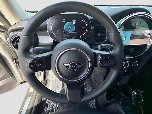 Used 2024 MINI Cooper 2-Door Hardtop w/ Storage Package FWD image 37