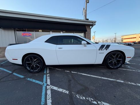 Used 2020 Dodge Challenger R/T w/ Blacktop Package image 6