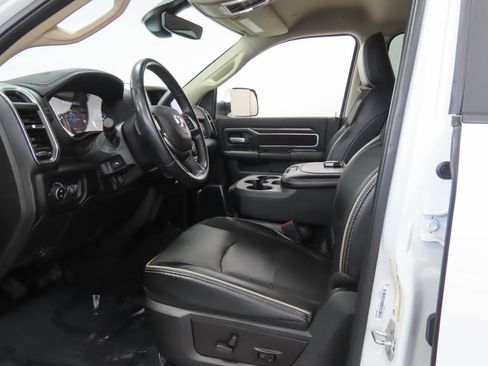 Used 2022 RAM 2500 Laramie AWD/4WD image 18