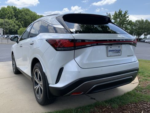 Used 2023 Lexus RX 350 Premium w/ Cold Area Package FWD image 8