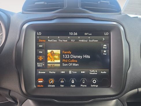 Used 2023 Jeep Renegade Latitude AWD/4WD image 22