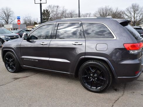 Used 2018 Jeep Grand Cherokee Overland image 8