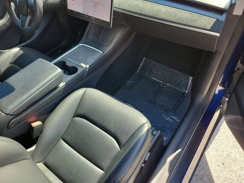 Used 2022 Tesla Model Y Performance AWD/4WD image 20