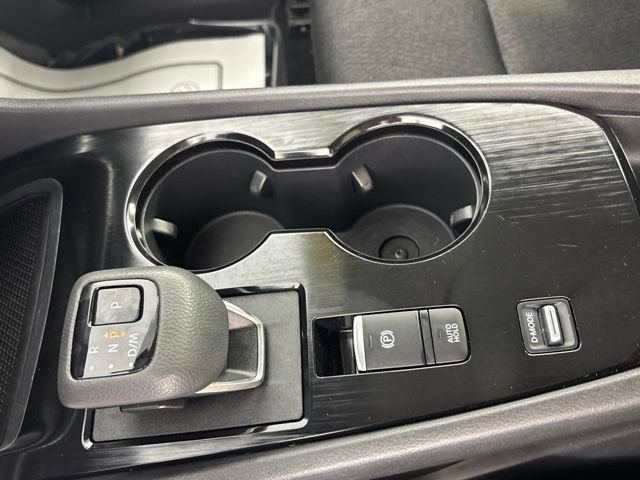 Used 2025 Nissan Rogue SV FWD image 8