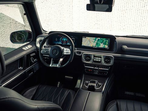 Used 2023 Mercedes-Benz G 63 AMG 4MATIC image 2