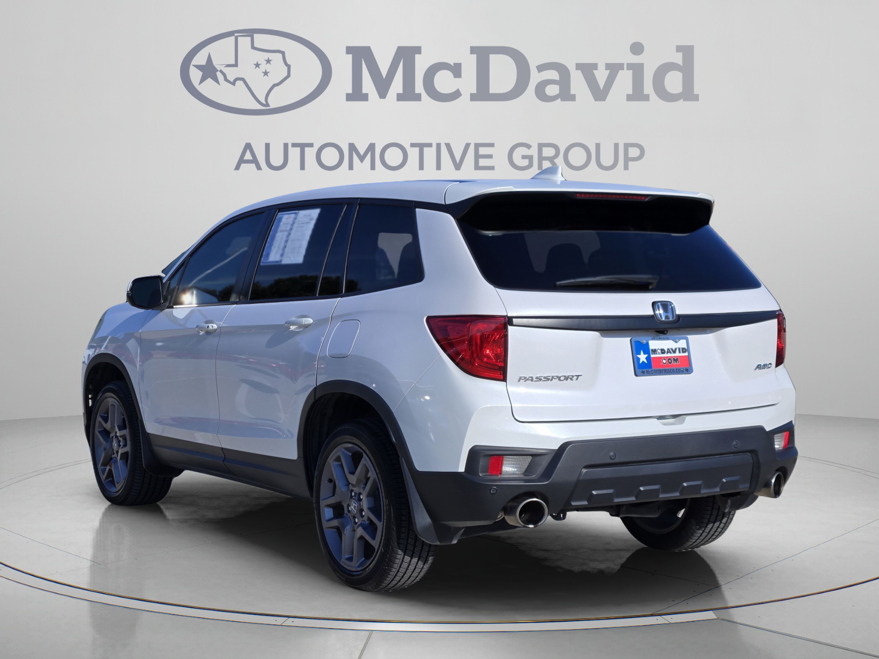 Used 2023 Honda Passport EX-L image 4