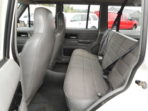 Used 1996 Jeep Cherokee 4WD 4-Door image 20