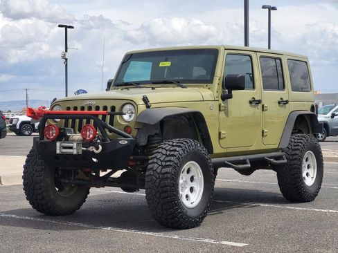 Used 2013 Jeep Wrangler Unlimited Sport image 4