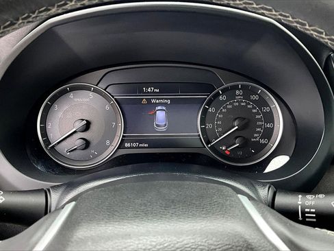 Used 2020 INFINITI QX50 Luxe w/ Navigation Package image 18