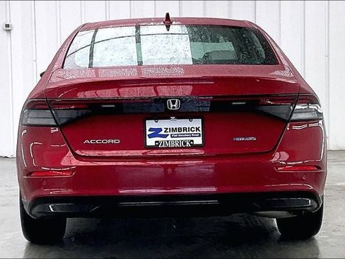 New 2025 Honda Accord EX-L image 4