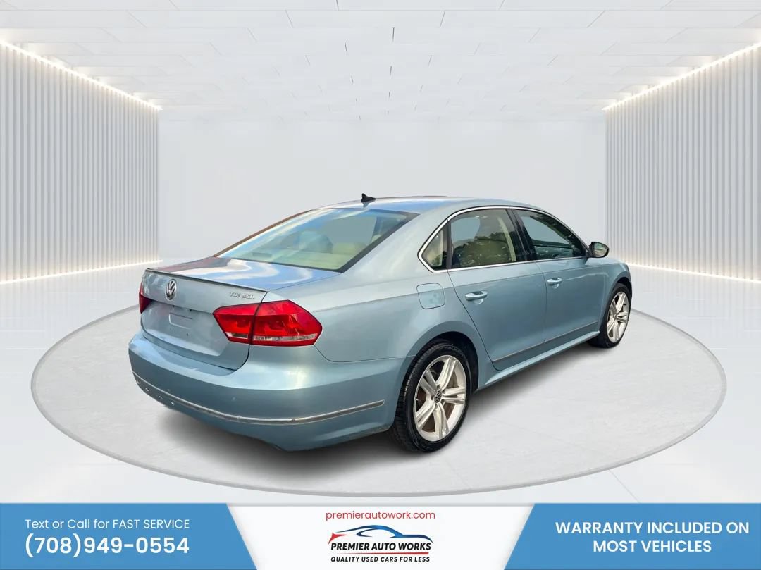 Used 2012 Volkswagen Passat TDI SEL Premium FWD image 4