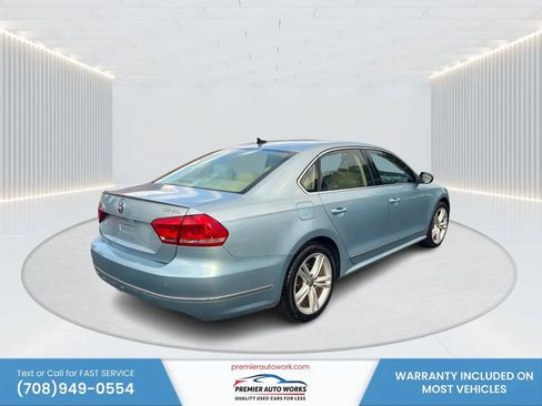 Used 2012 Volkswagen Passat TDI SEL Premium FWD image 4