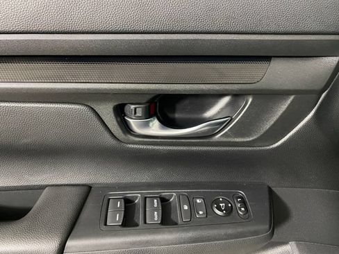 Used 2025 Honda CR-V Sport image 21