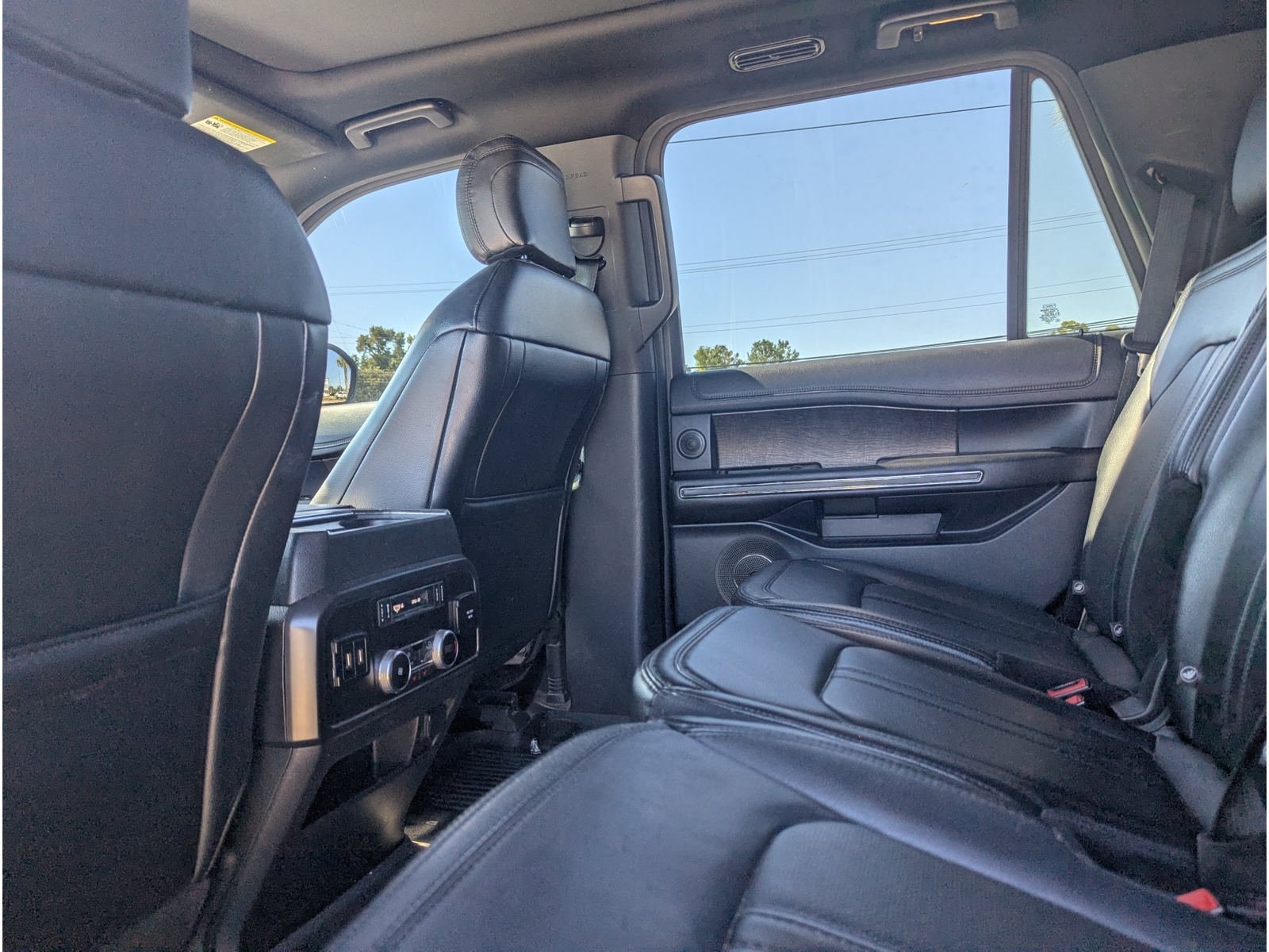 Used 2020 Ford Expedition Limited AWD/4WD image 13