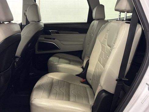 Used 2021 Kia Telluride SX w/ SX Prestige Package AWD/4WD image 10