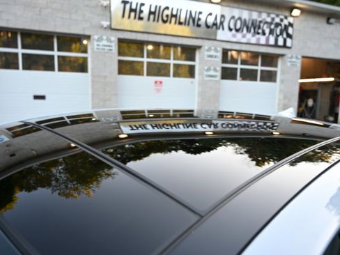 Used 2022 Genesis G70 2.0T w/ Prestige Package image 5