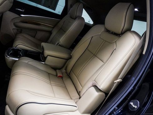 Used 2020 Acura MDX SH-AWD w/ Advance Package image 9