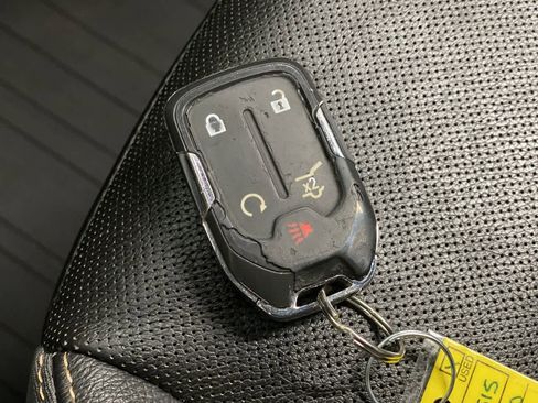 Used 2020 GMC Terrain SLT w/ Preferred Package image 30