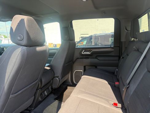 Used 2025 Chevrolet Silverado 2500 LT w/ All Star Edition AWD/4WD image 25