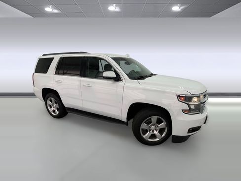 Used 2016 Chevrolet Tahoe LT w/ Luxury Package image 6