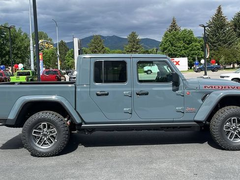 New 2026 Jeep Gladiator Mojave AWD/4WD image 4