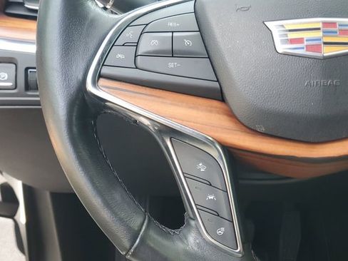 Certified 2023 Cadillac XT5 Premium Luxury FWD image 23