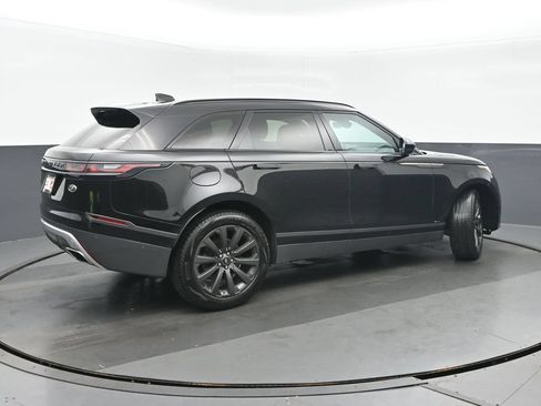 Used 2018 Land Rover Range Rover Velar R-Dynamic SE AWD/4WD image 3